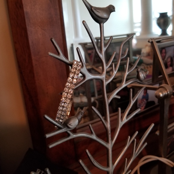 Double Strand Stretch Rhinestone Bracelet.  NWOT - Picture 1 of 4